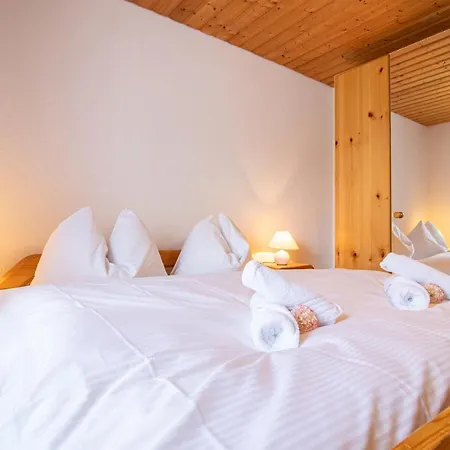 דירה Haus Padrun 5 ארוזה